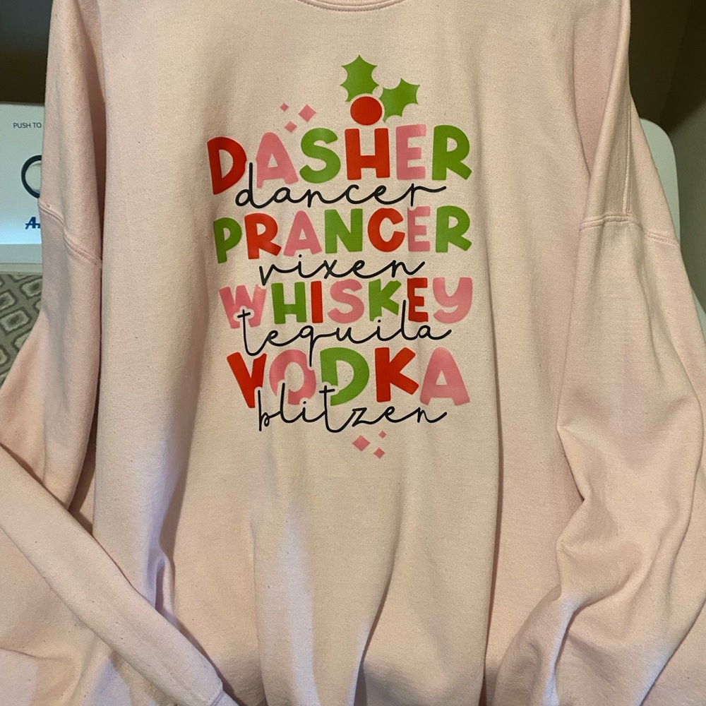Gildan Light Pink Holiday Crew Neck Top